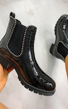 Load image into Gallery viewer, Womens Shazi Faux Leather Croc Print Chelsea Ankle Boots in Black Patent Croc