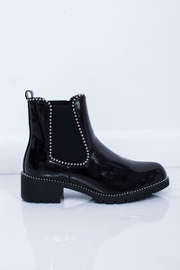 Womens Cheryl Flat Chelsea Boots Black Patent Leather Finish Boots