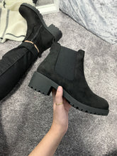 Load image into Gallery viewer, Womens Lauren Suede Block Heel Boots Chunky Ankle Chelsea Boots Size 3-8